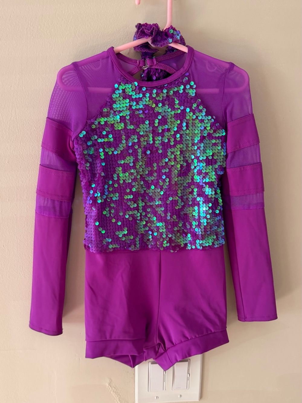 Weissman Jazz Dance Costume Girls Purple Sequin Long-Sleeve IC (child 7/8)